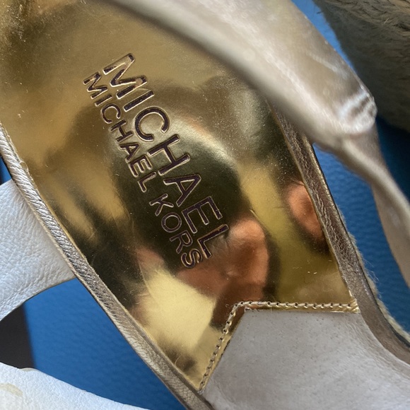 MK gold heels!!! - Picture 2 of 7